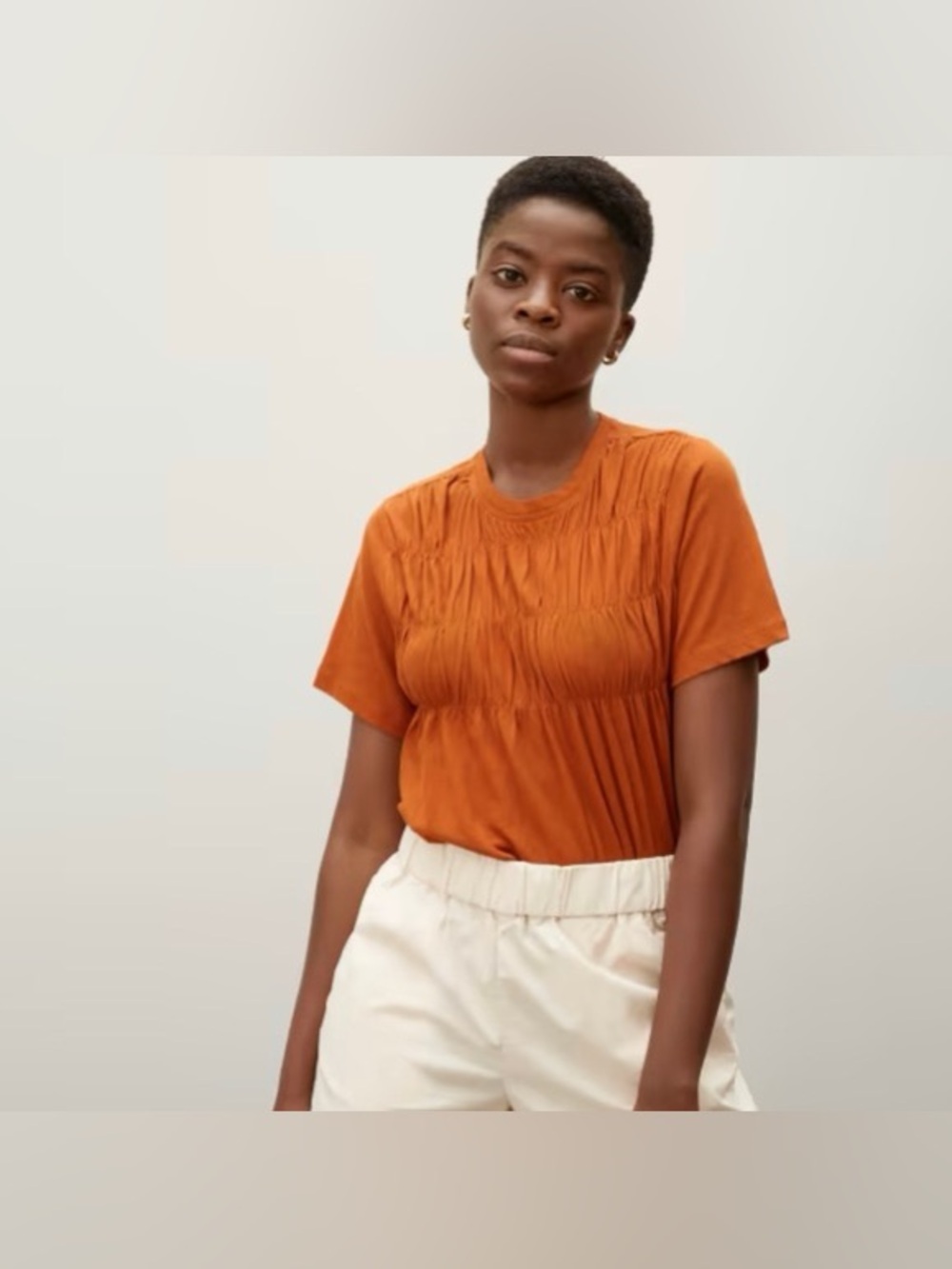 Everlane smocked tee cotton scrunch short sleeve top burnt orange rust